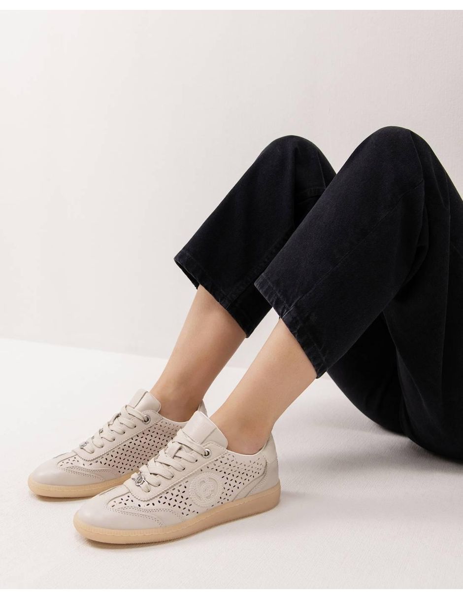 Tenis Carmela para mujer