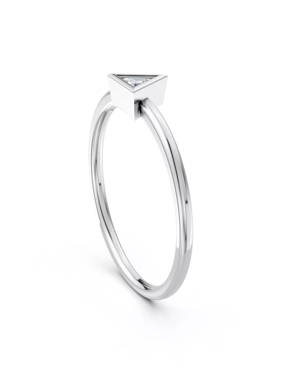 Anillo de compromiso de oro 9 k zirconia cúbica 3