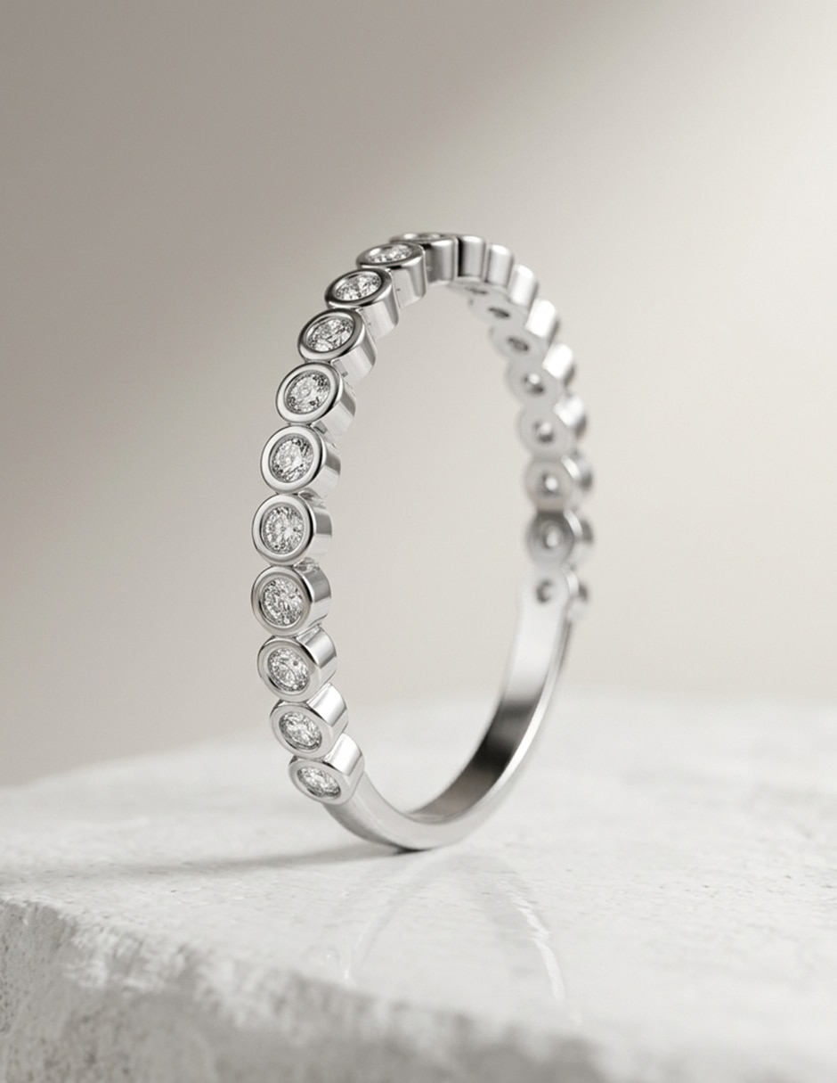 Anillo de compromiso de oro 18 k zirconia cúbica 4