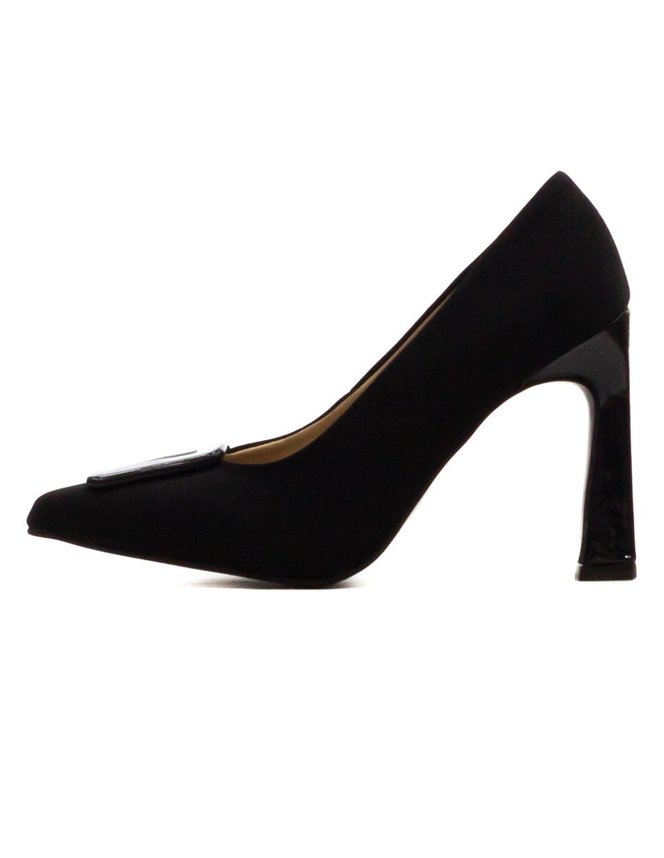Zapatilla gamuza sin familia o coleccion