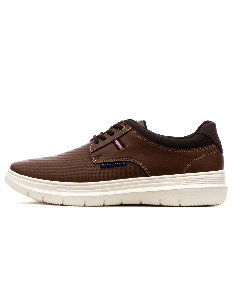Tenis de piel sin familia o coleccion para hombre