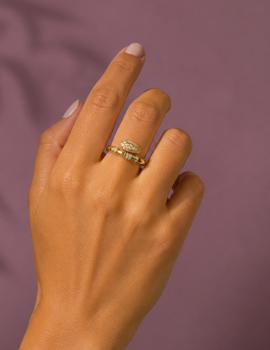Anillo de Serpiente Saphira de zirconia baño de oro 4