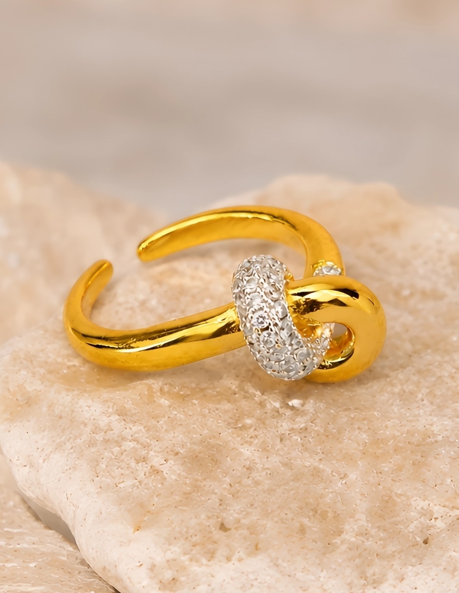 Anillo doré de zirconia baño de oro 2