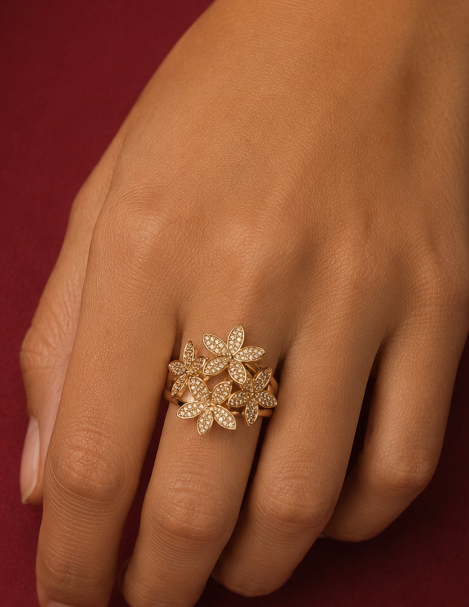 Anillo de flor zirconia baño de oro 7