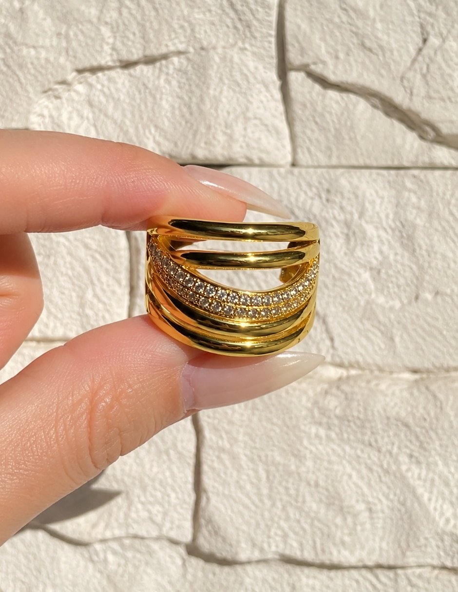 Anillo brisa zirconia baño de oro 7