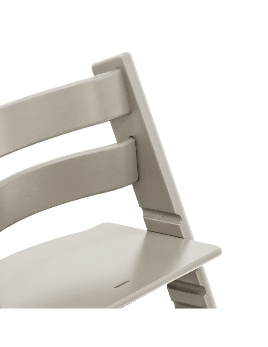 Silla alta Stokke