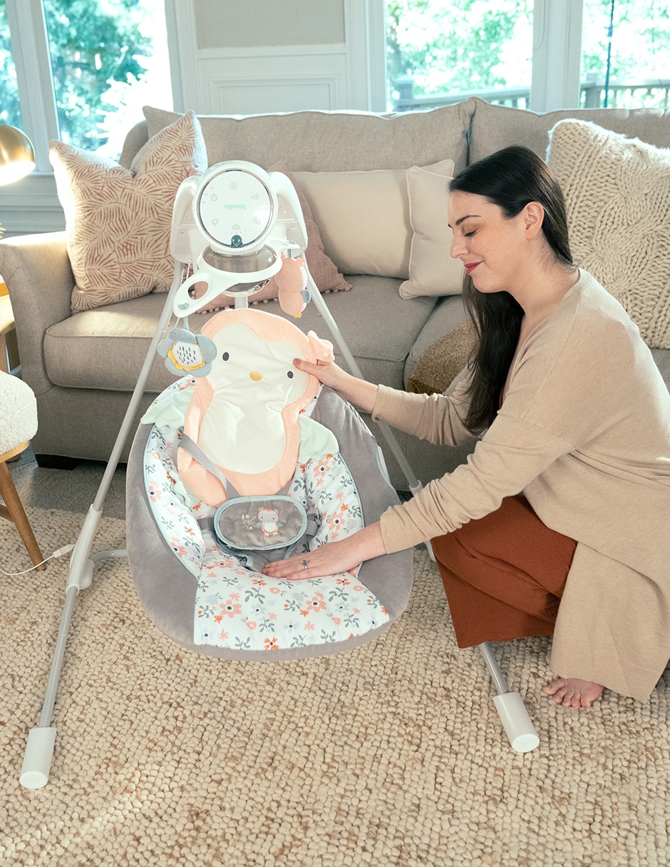Silla mecedora Ingenuity Inlighten Soothing Swing