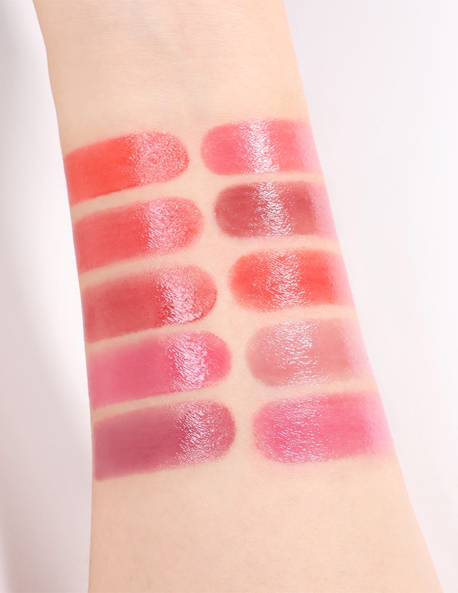 Labial brillante wear balming 2