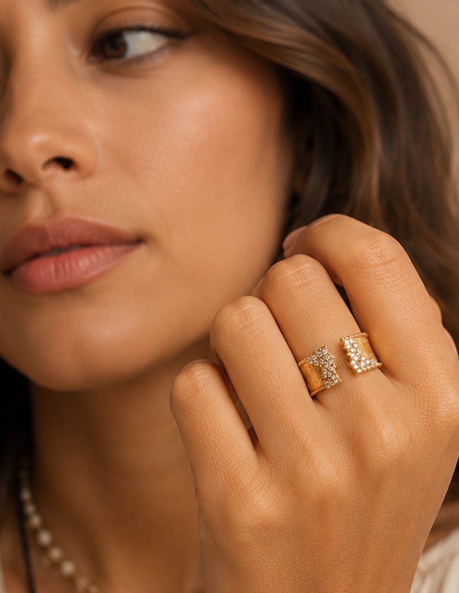 Anillo Aurelia de zirconia baño de oro 3