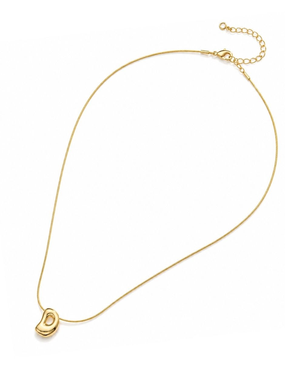 Collar con dije de letra d burbuja 7