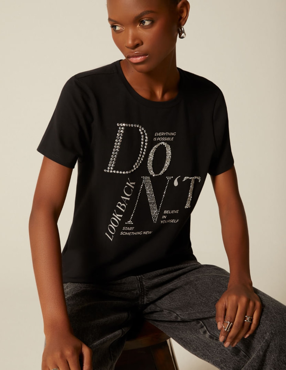 Playera manga corta don´t look back cuello redondo para mujer 3