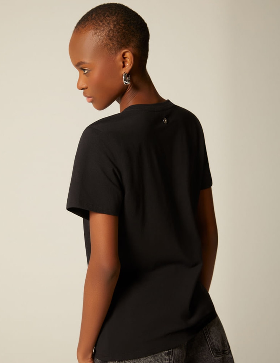 Playera manga corta don´t look back cuello redondo para mujer 4