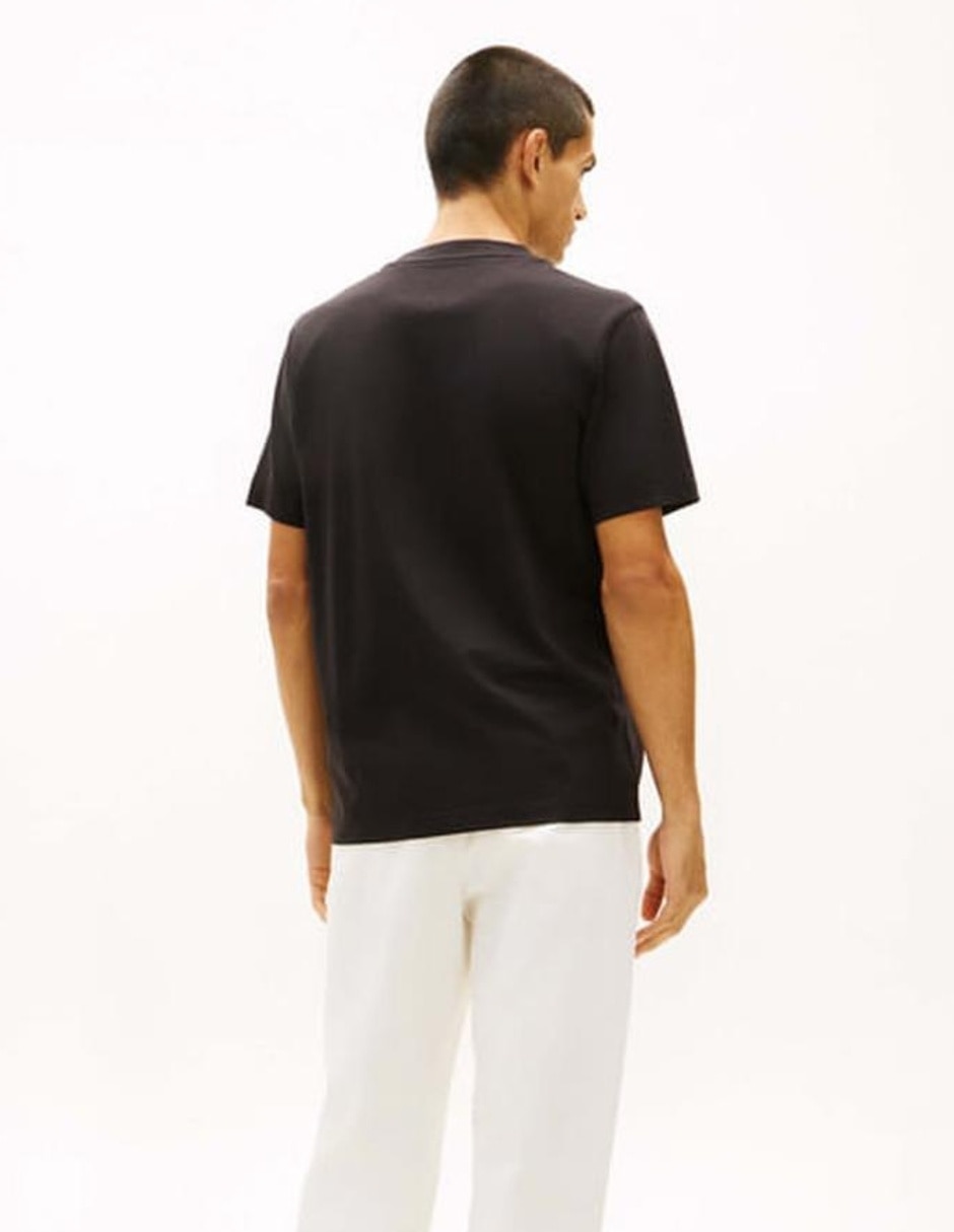 Playera cuello redondo para hombre 3