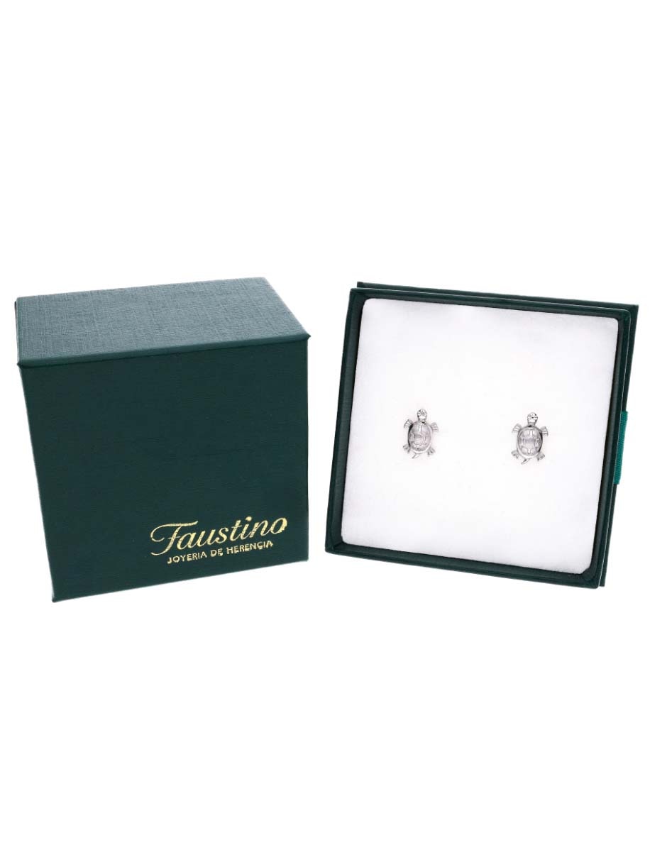 Set de aretes de plata p 925 con acabado brillante 4