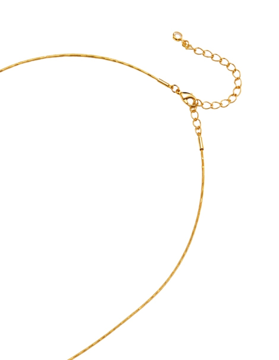 Collar con dije de letra W 4