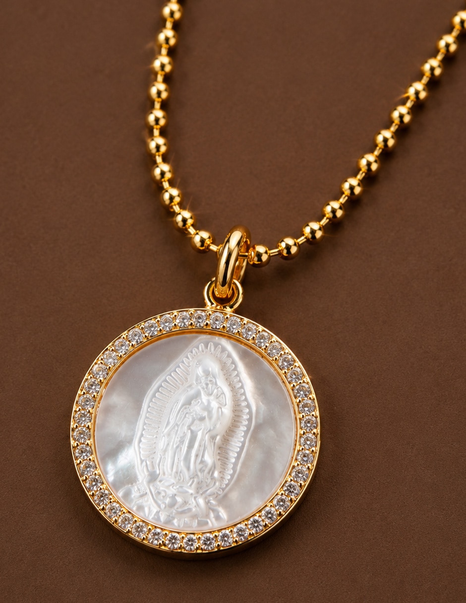 Collar con dije de Virgen Guadalupe 7