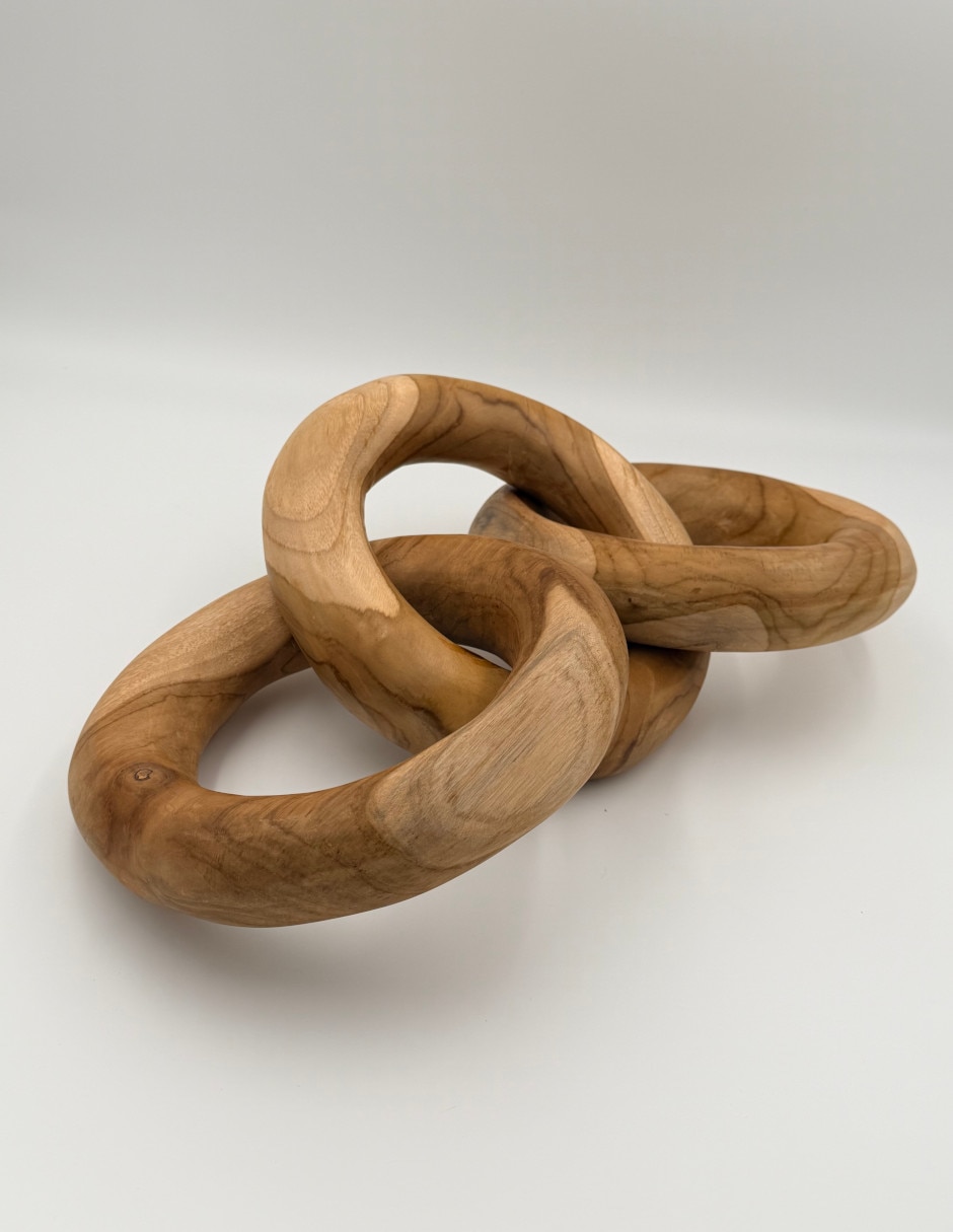 Escultura de Xanu de madera teca