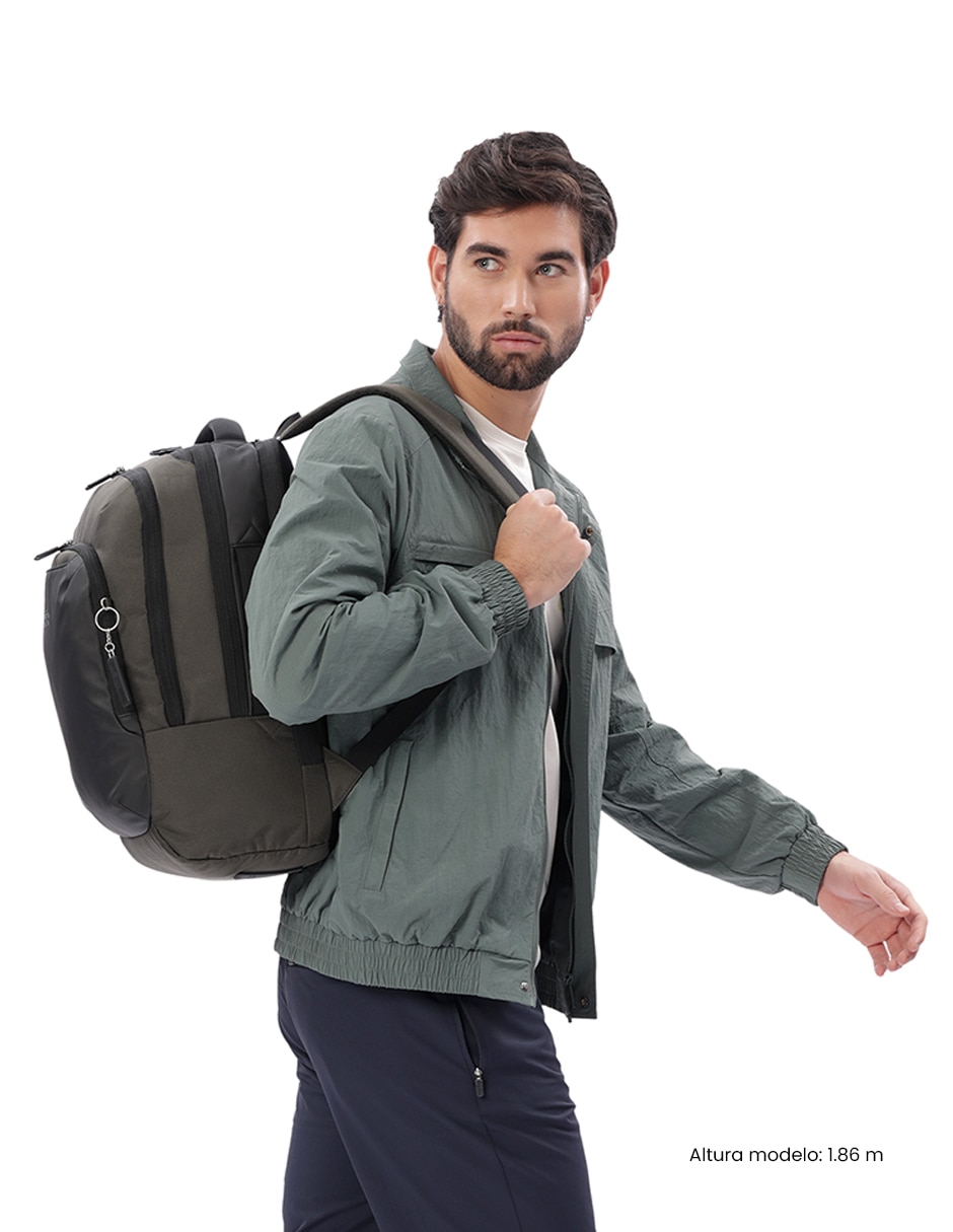 Mochila con portalaptop gtx para hombre 6