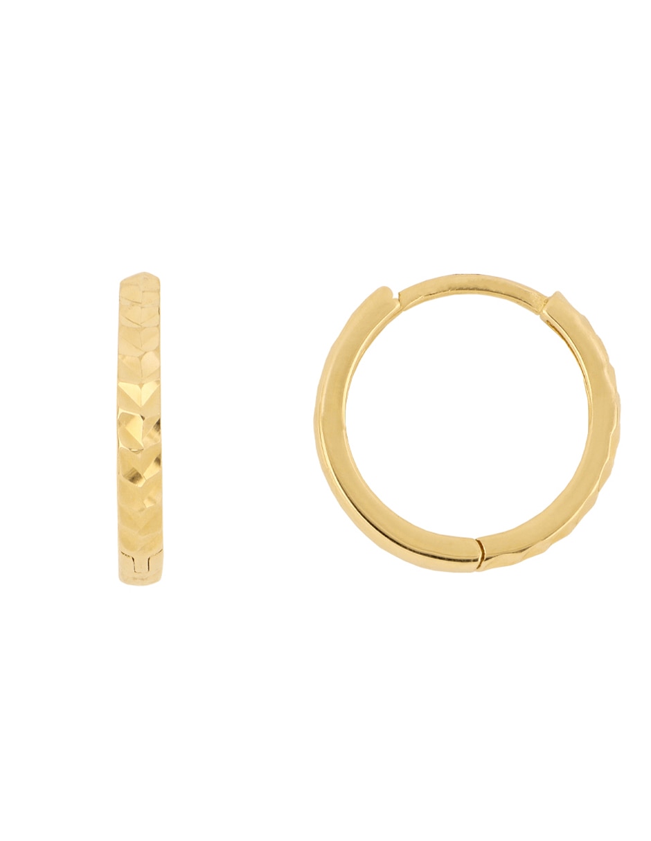Huggies de oro amarillo 14K con acabado diamantado Huggies de oro amarillo 14K con acabado diamantado