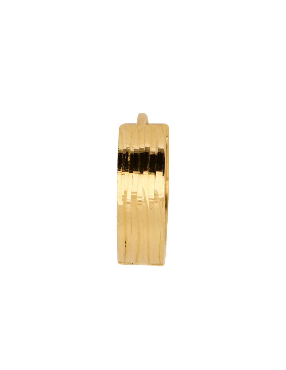 Arete huggies de oro amarillo 14 K con acabado diamantado 2