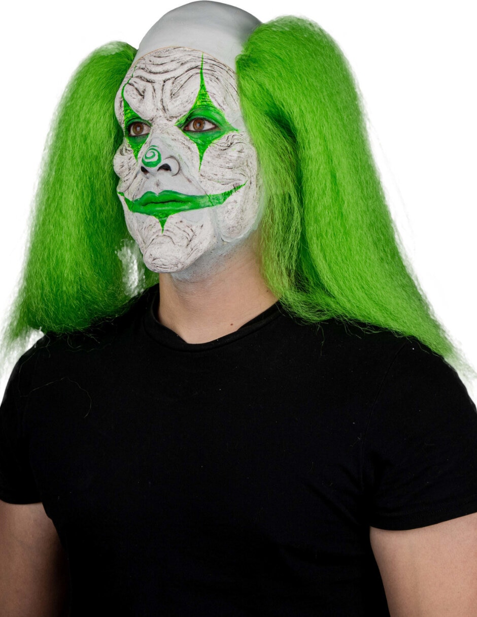 Maquillaje para disfraz de Payaso Radioactivo 4