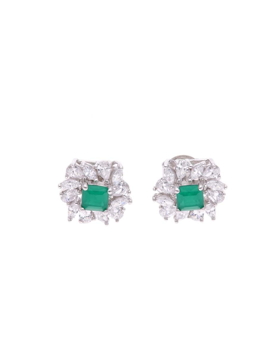 Set de aretes de (si aplica) Universal No aplica de Plata P 925 con acabado Brillante Sin gema Set de aretes de (si aplica) Universal No aplica de Plata P 925 con acabado Brillante Sin gema