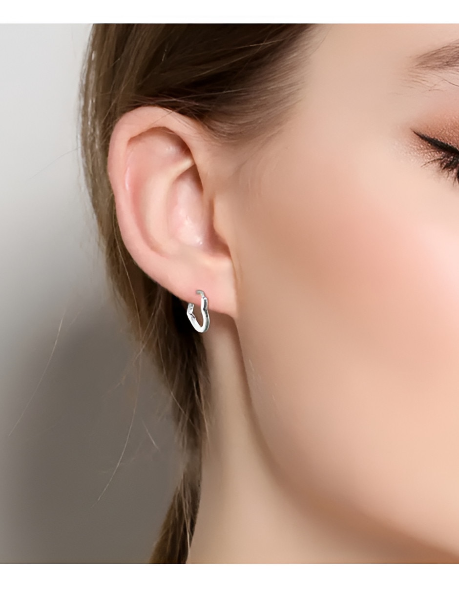 Aretes corto de de plata p 925 con acabado brillante 3