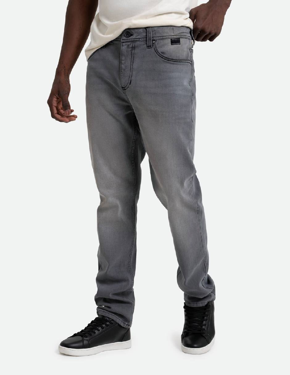 Jeans regular slim lavado desgastado para hombre