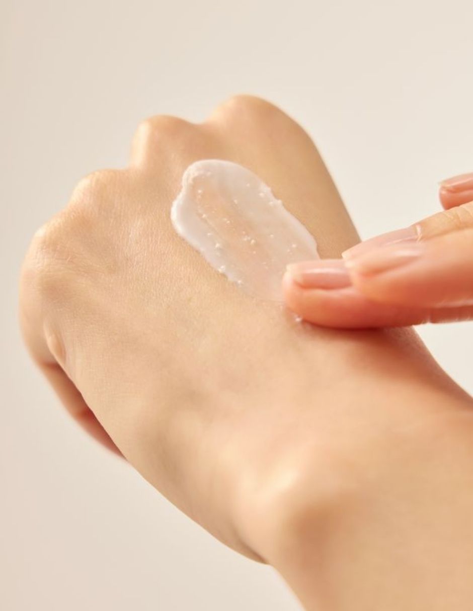 Crema facial recomendada para hidratar de día y noche todo tipo de piel 2