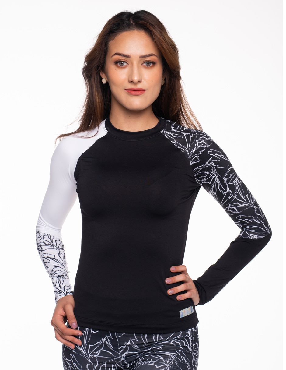 Wetshirt estampado floral para mujer