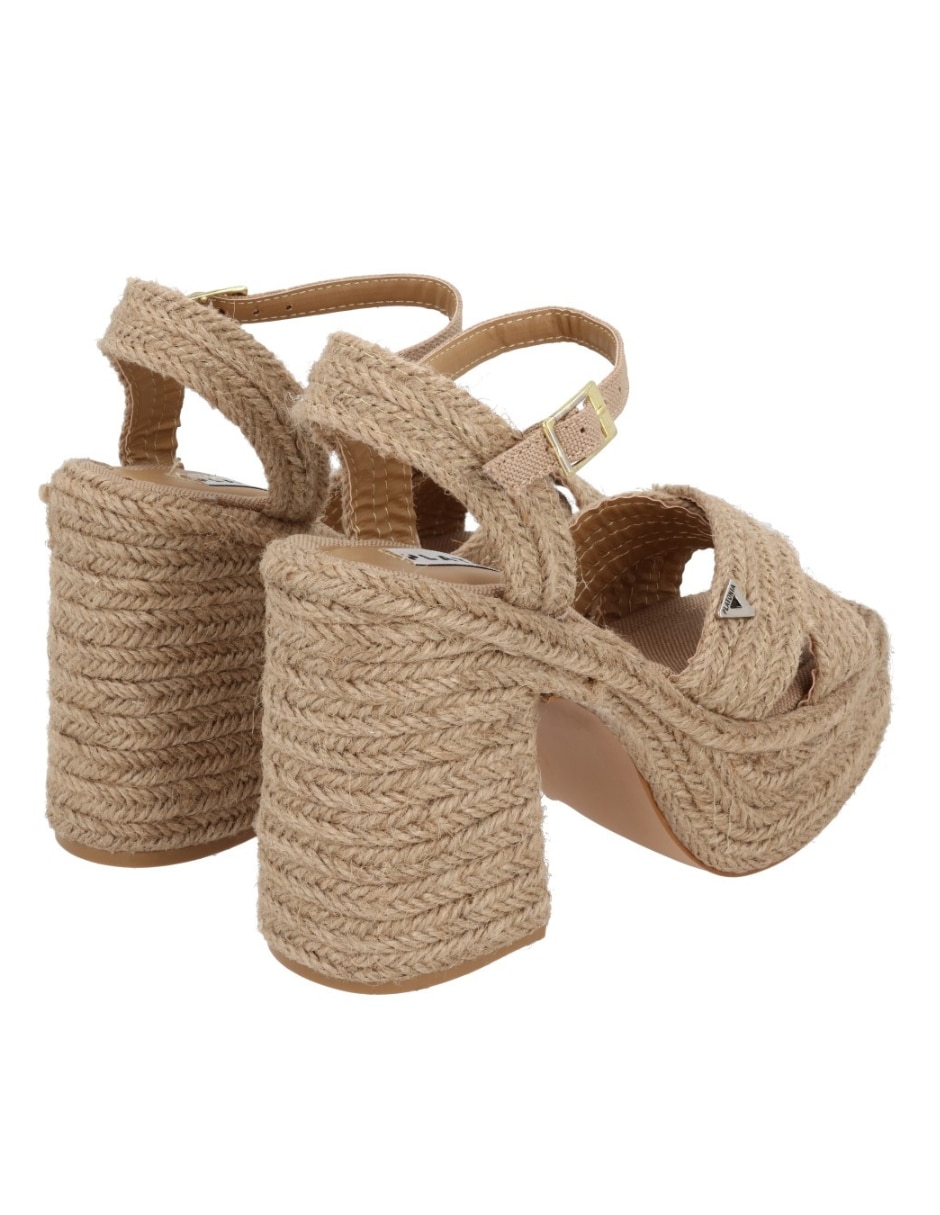 Zapato de plataforma España punta cuadrada 3