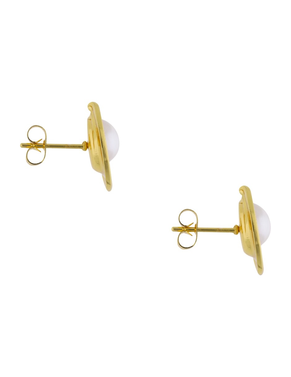Aretes cortos con acabado brillante 2