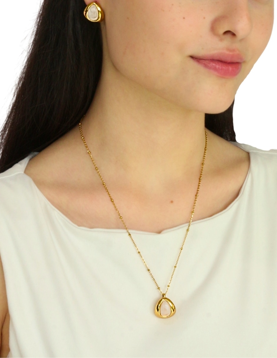 Set de collar y aretes 4