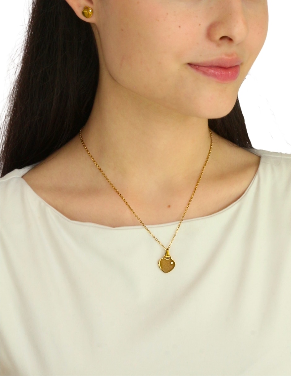 Set de collar y aretes 3
