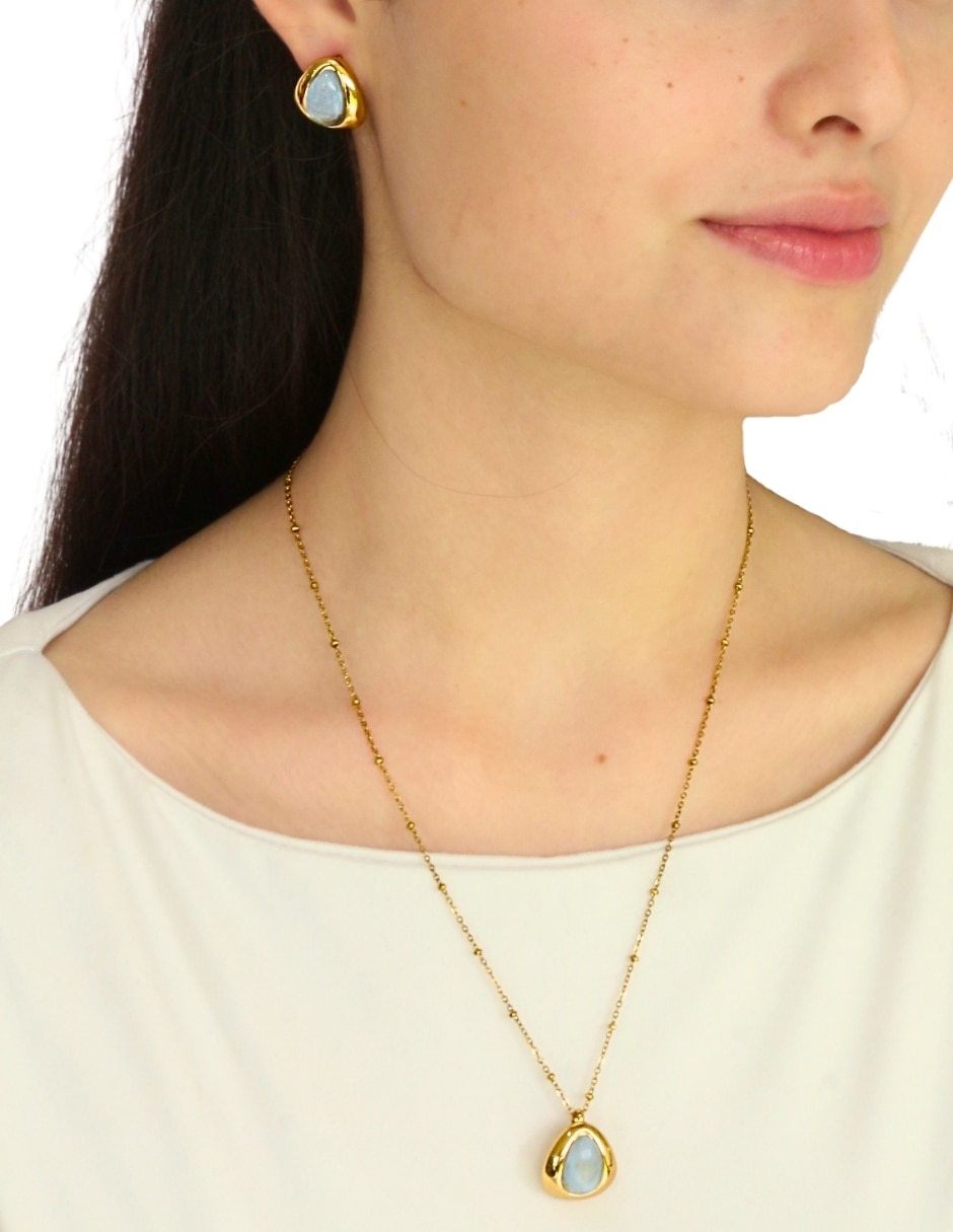 Set de collar y aretes 3