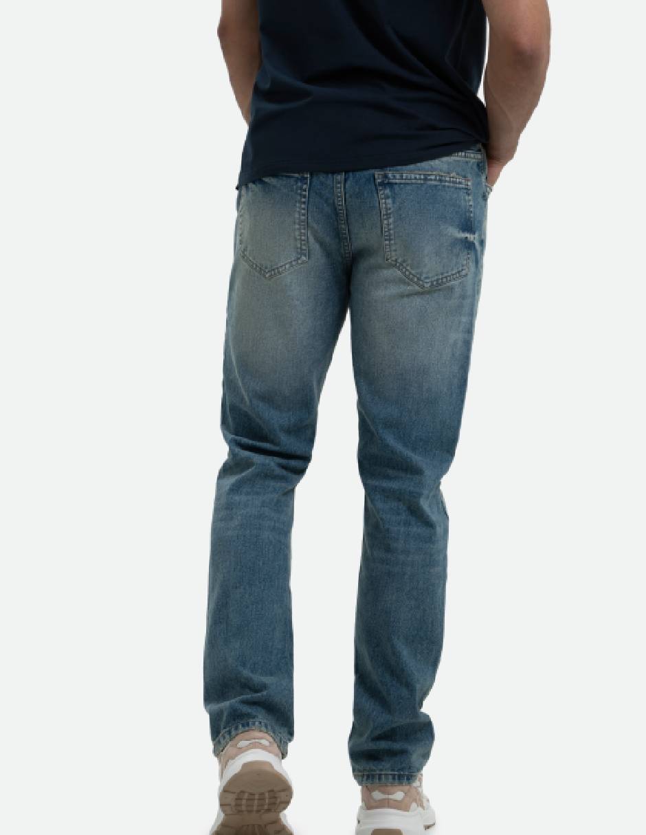 Jeans regular deslavado para hombre 6