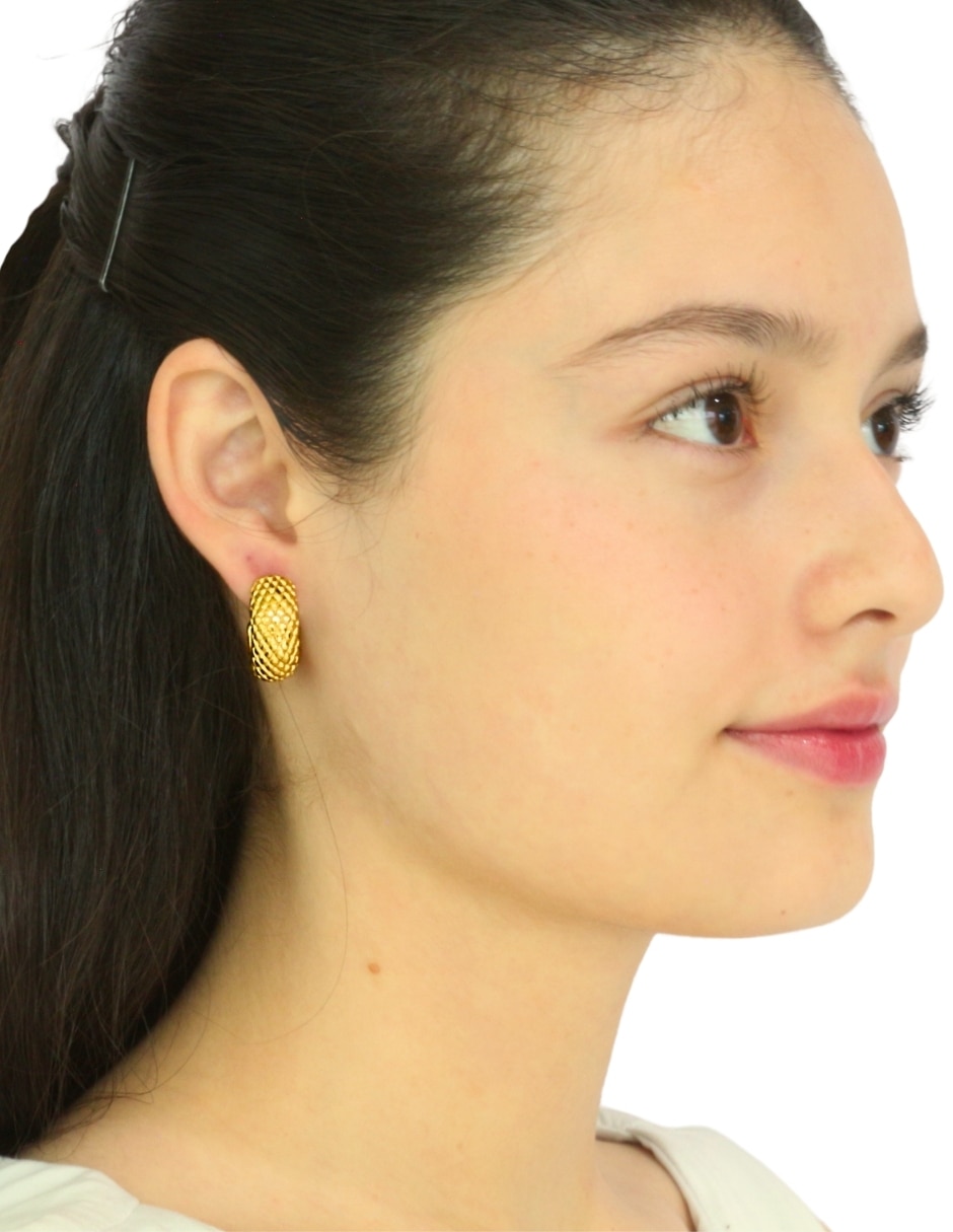 Aretes de aro Nuvi con acabado brillante