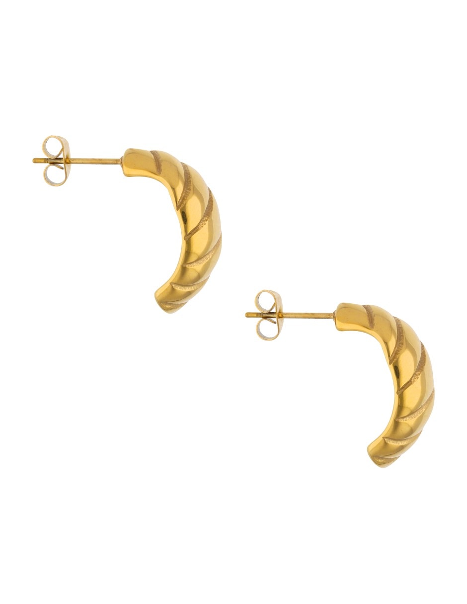 Aretes cortos Nuvi con acabado brillante