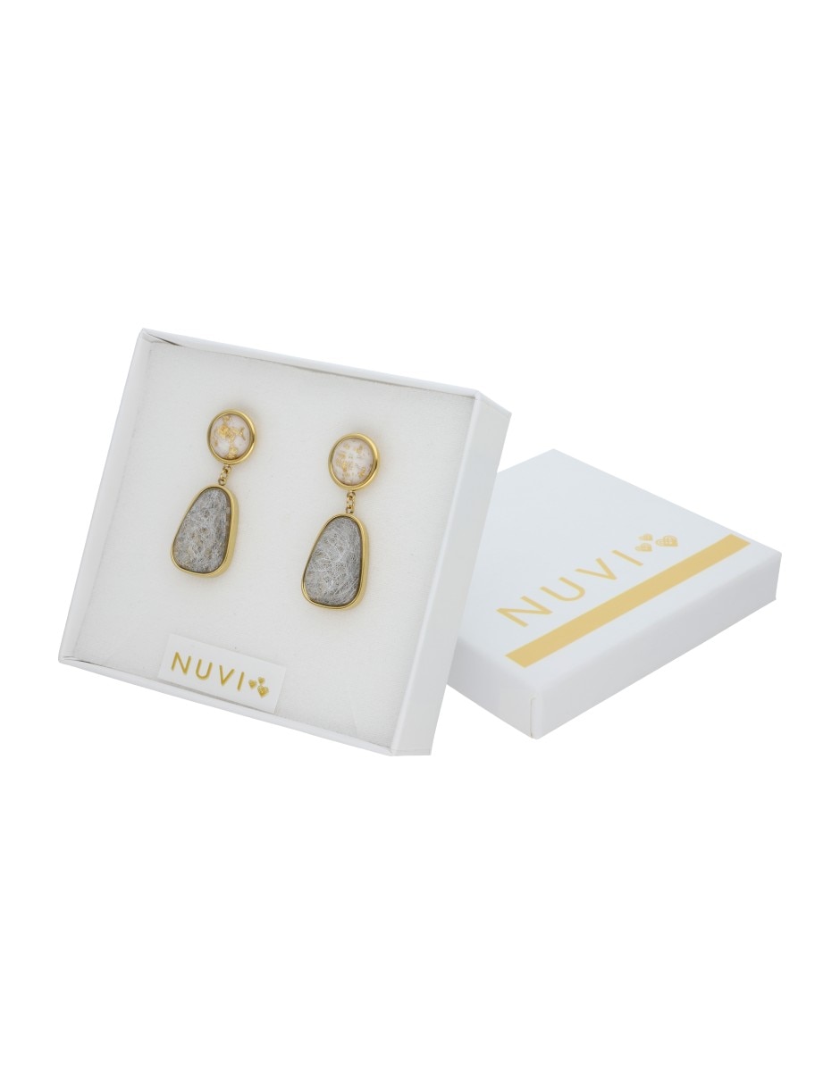Aretes largos con acabado brillante 2