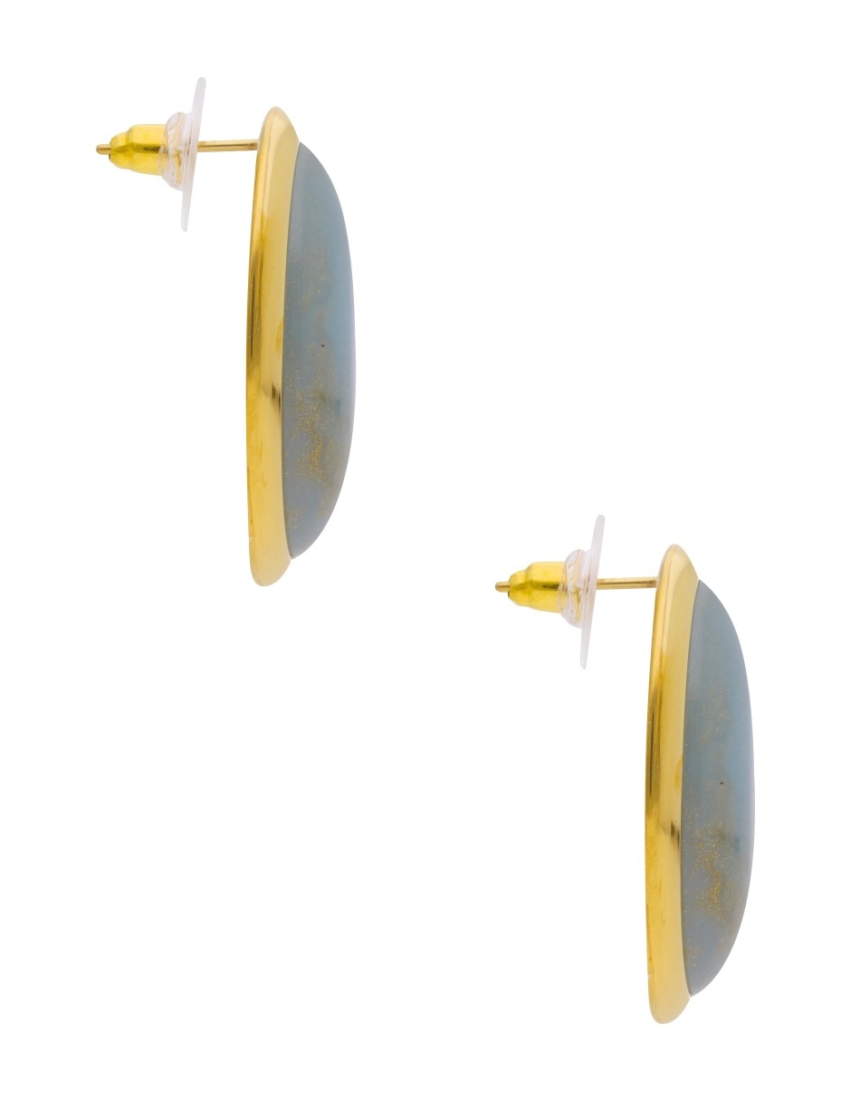 Aretes largos con acabado brillante 3