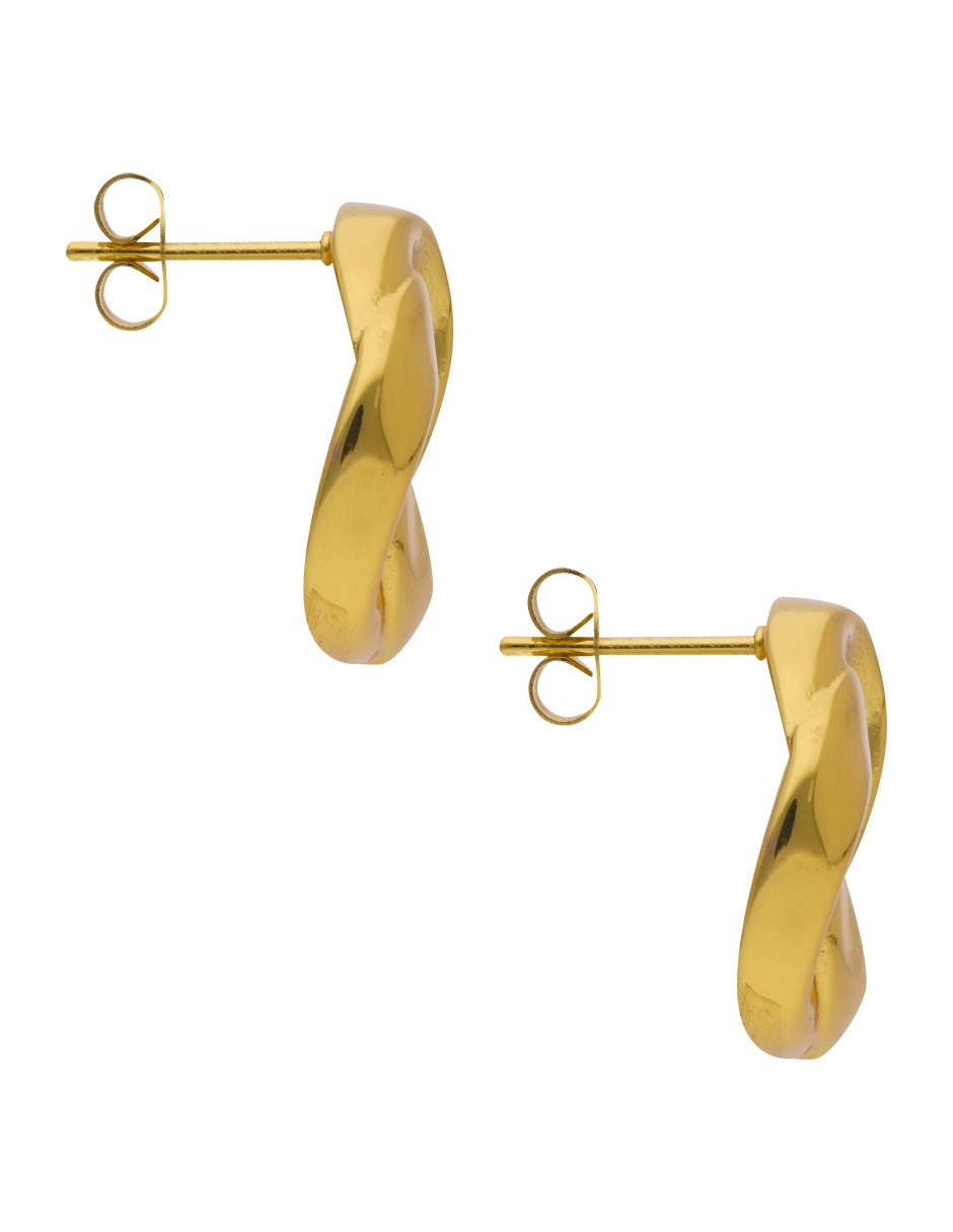 Aretes cortos Nuvi con acabado brillante