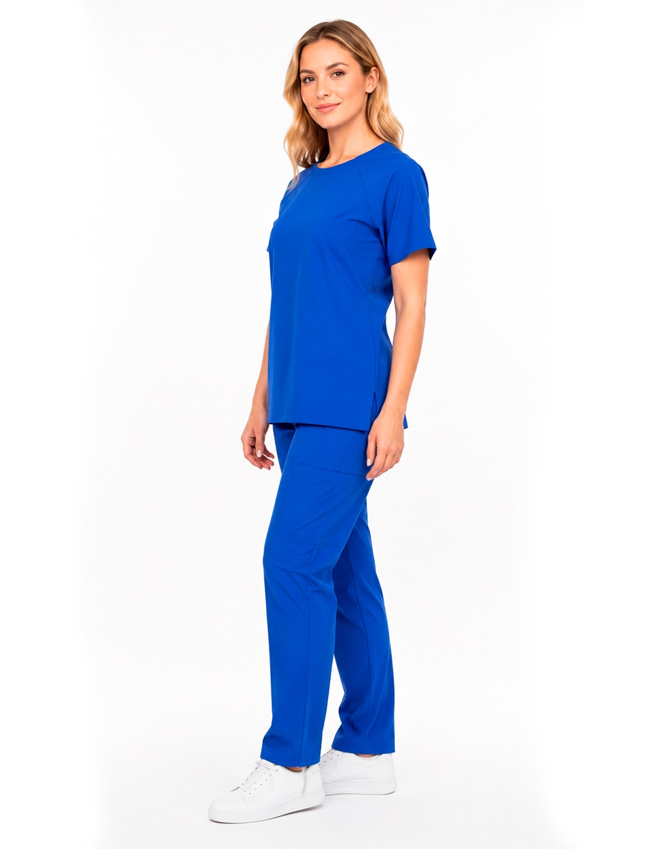 Pijama quirúrgica estilo relajado para mujer 2
