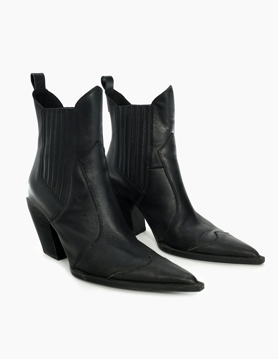 Bota cowboy arriba del tobillo ivonne boho chic de piel bovino para mujer
