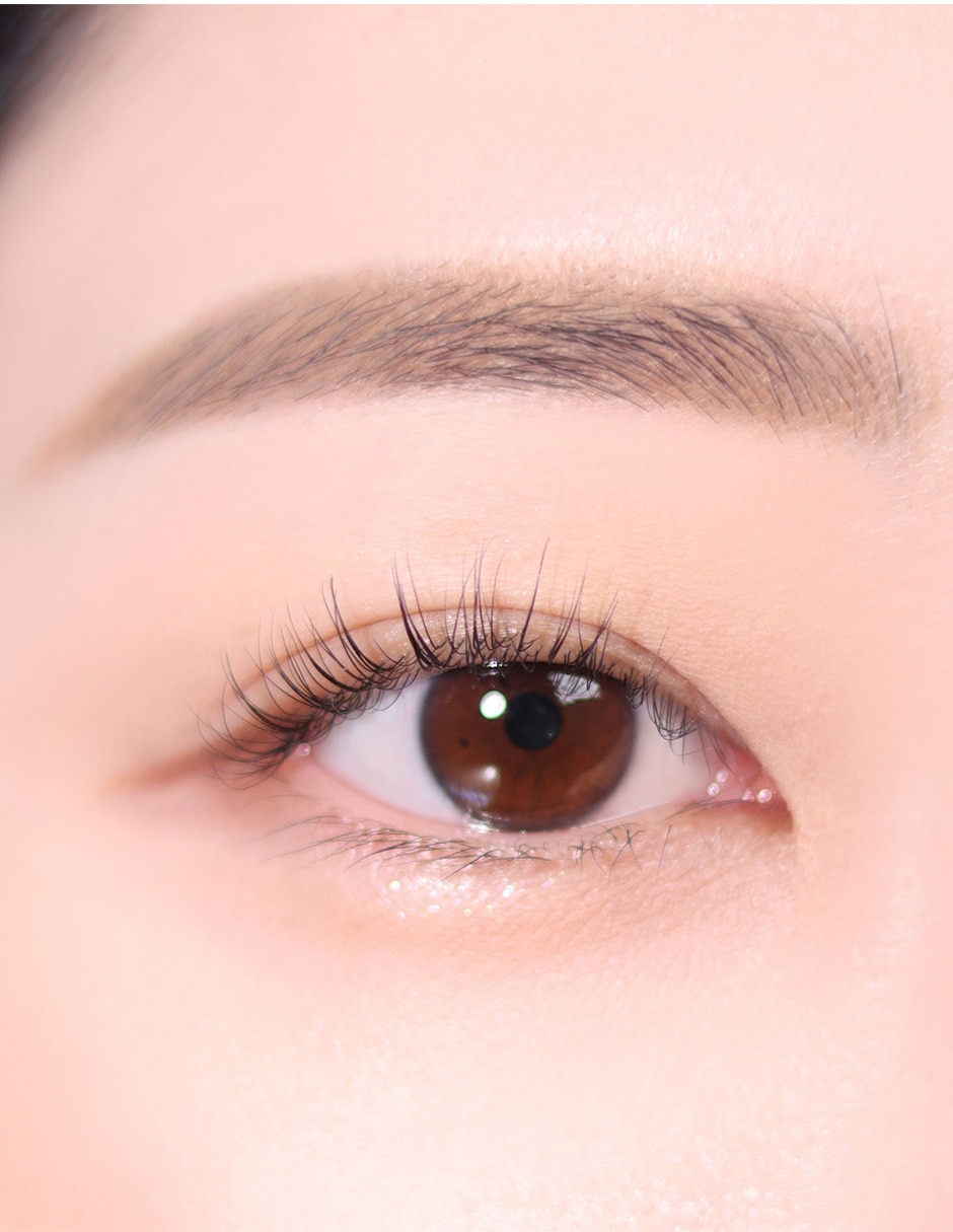 Delineador para cejas mate The Brow Balance 3