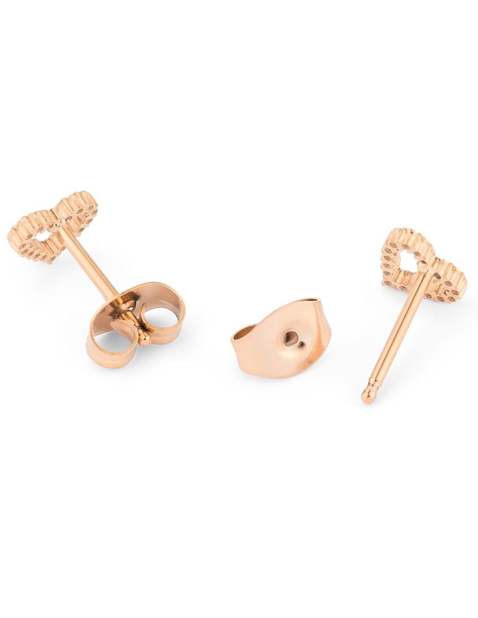 Set de aretes de corazón d wellington con acabado cristal