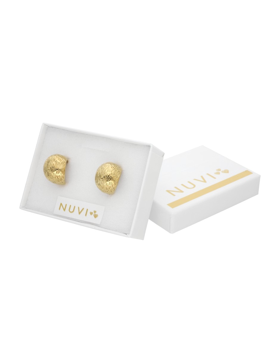 Aretes Nuvi con acabado brillante