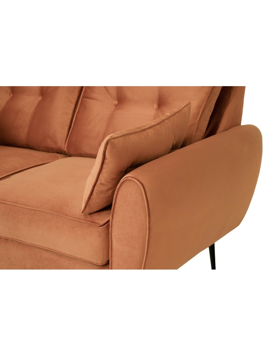 Love seat 3