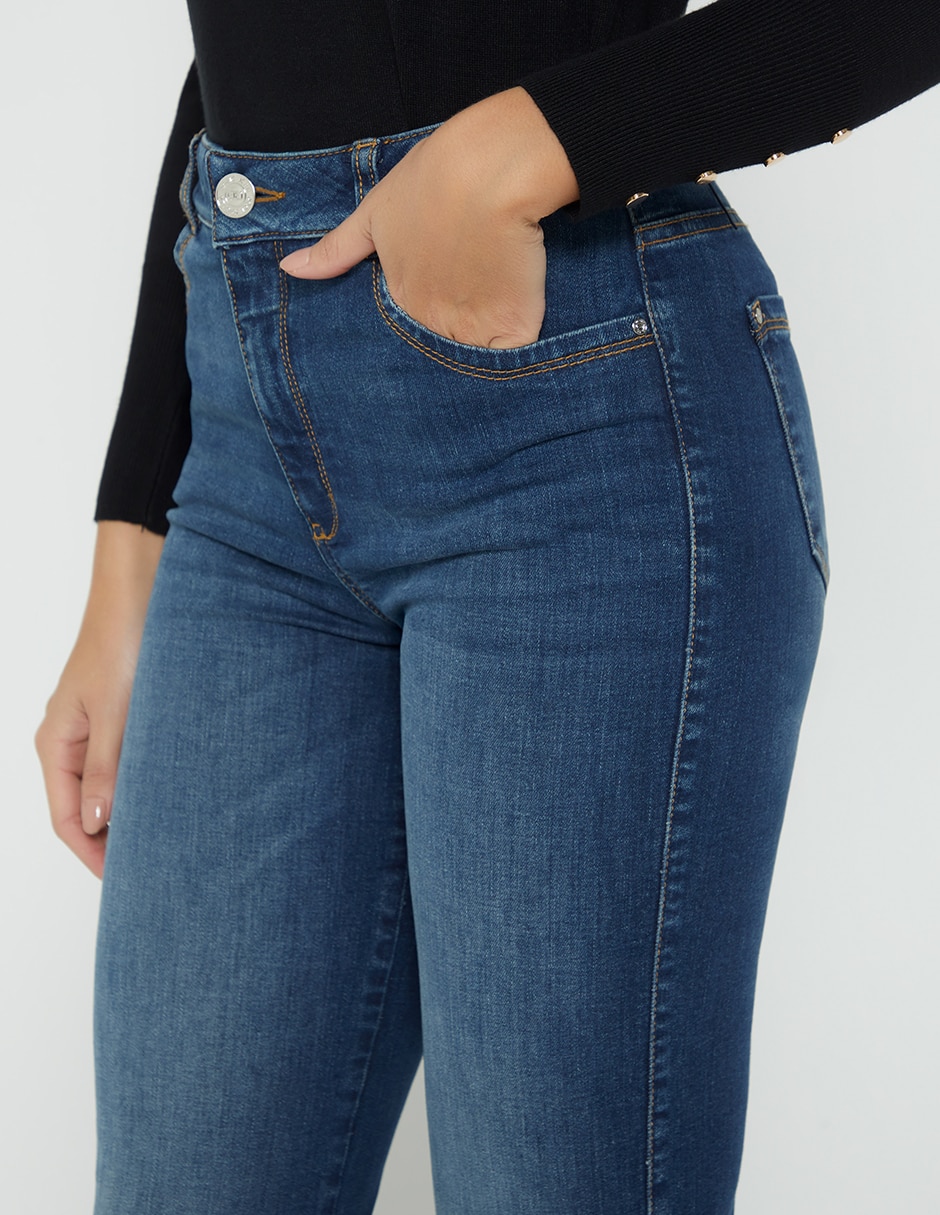 Jeans regular campana cintura alta studio f indigo akora para mujer