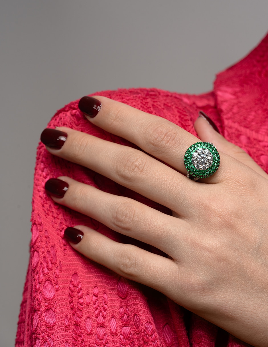 Anillo p 925 de plata esmeralda pavé 3