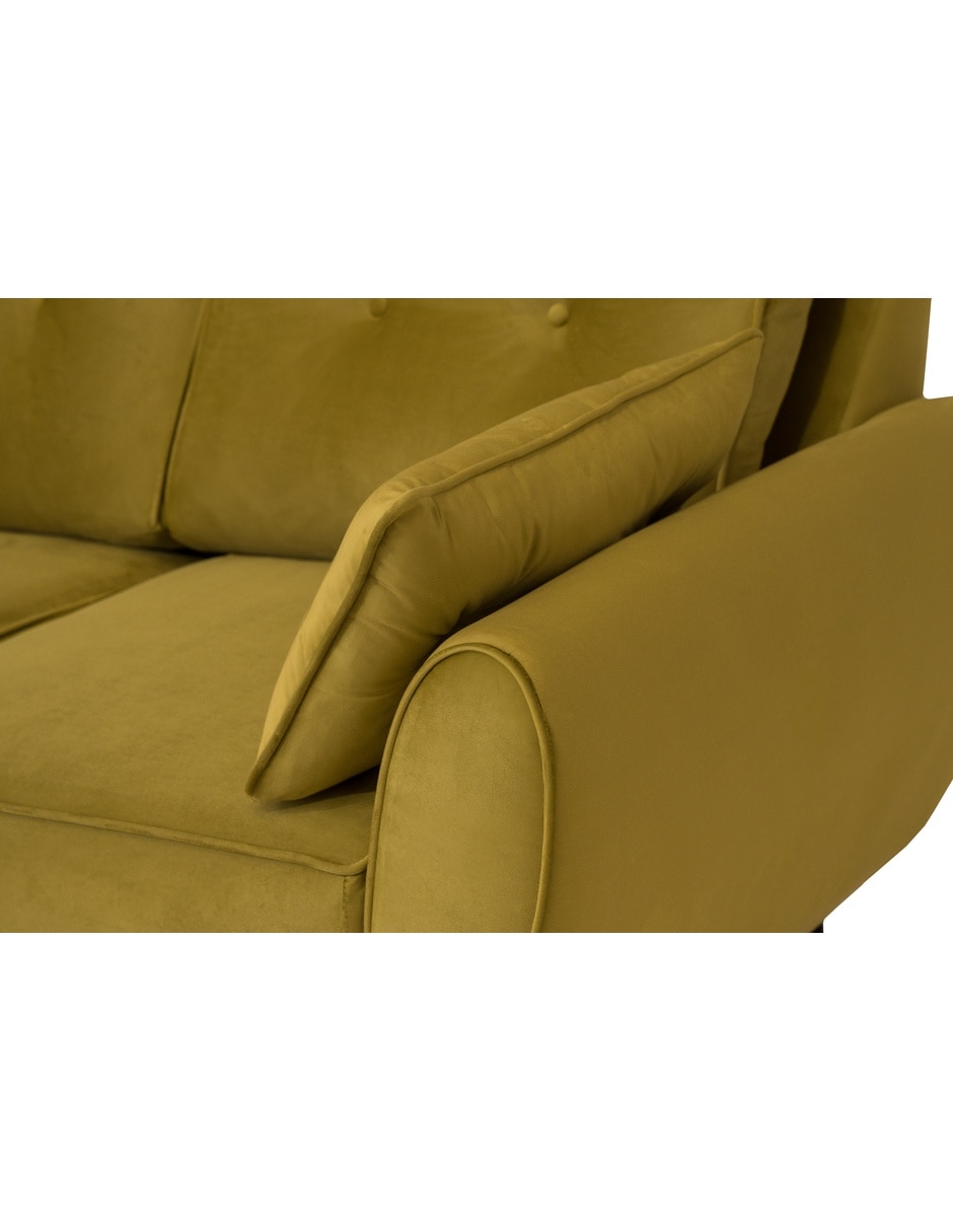Love seat 3